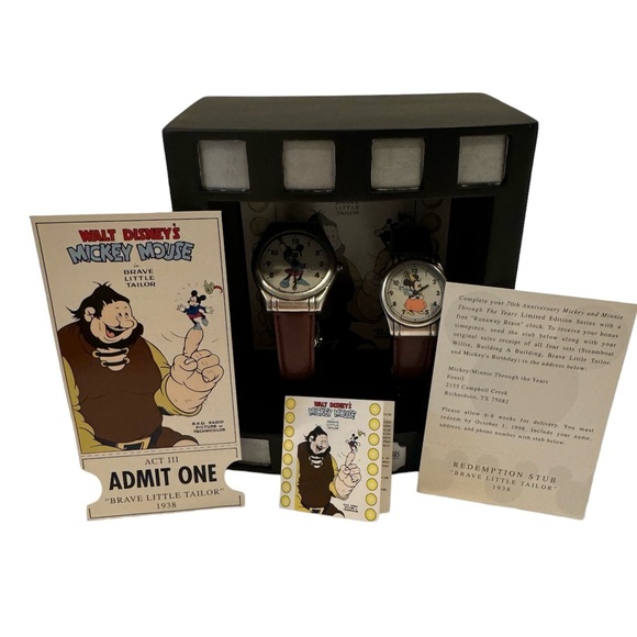 Disney’s Mickey and Minnie Through the Years “Brave Little Tailor” Vintage 1998 - Picture 2 of 8